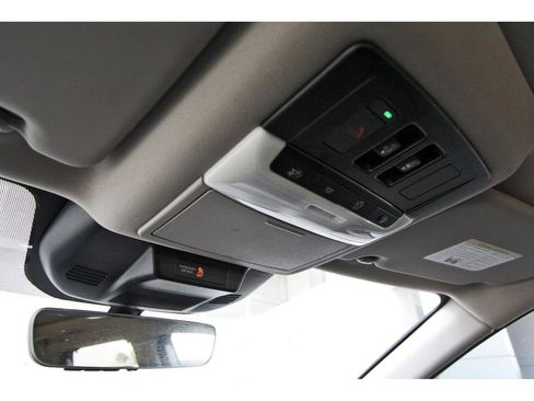 Used 2024 Nissan Rogue SV w/ SV Premium Package image 21