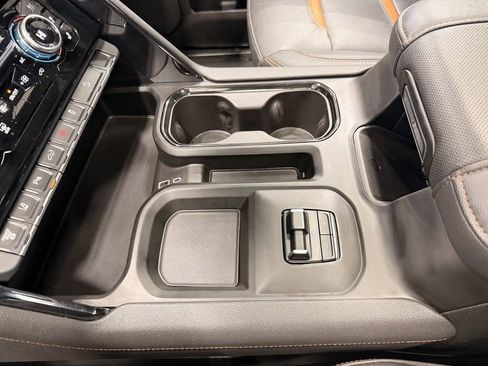 Used 2024 GMC Sierra 2500 AT4 w/ AT4 Premium Plus Package image 50