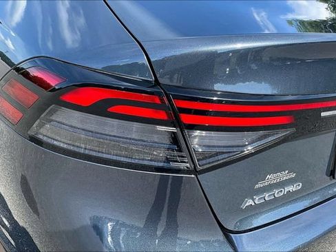 Used 2024 Honda Accord Touring image 22