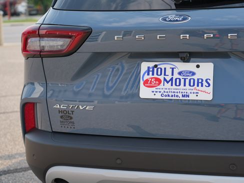 Used 2024 Ford Escape Active w/ Tech Pack #2 FWD image 12