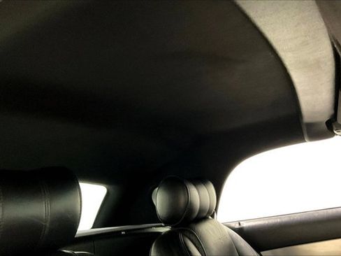 Used 2003 Ford Thunderbird image 21