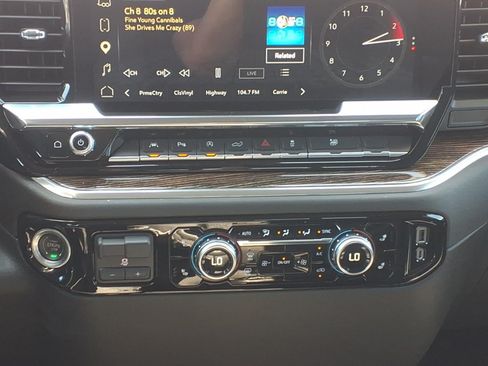 Certified 2025 GMC Sierra 1500 SLE w/ Preferred Package AWD/4WD image 14