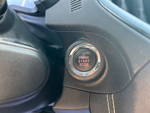 Used 2021 Subaru Crosstrek 2.5i Sport w/ Moonroof Package image 39