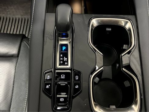 Certified 2023 Lexus RX 350 AWD w/ Accessory Package image 32