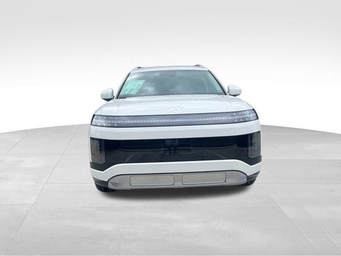 New 2026 Hyundai Ioniq 9 SEL image 11