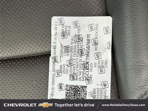 Used 2022 Chevrolet Silverado 1500 High Country w/ High Country Premium Package image 42