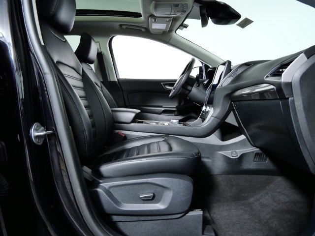 Certified 2024 Ford Edge SEL w/ Convenience Package AWD/4WD image 10
