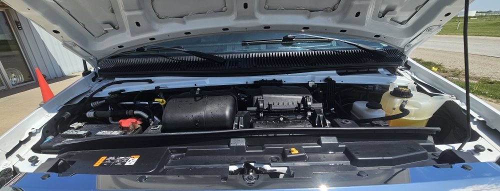 Used 2024 Ford E-350 and Econoline 350 Super Duty w/ Power Windows & Locks Group RWD image 18