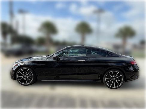 Used 2023 Mercedes-Benz C 300 Coupe image 4