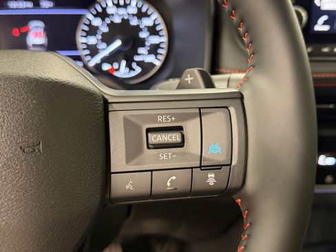 Used 2025 Nissan Rogue SV w/ Rock Creek Premium Package AWD/4WD image 15