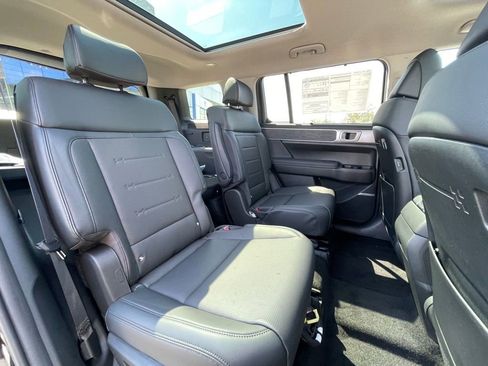 New 2026 Hyundai Santa Fe Limited AWD/4WD image 30