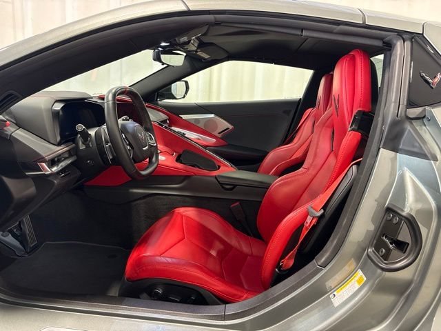Used 2022 Chevrolet Corvette Stingray Preferred Conv w/ Z51 Performance Package RWD image 30
