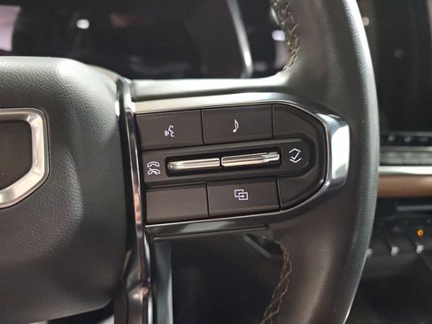 Certified 2023 GMC Canyon AT4 w/ Technology Package AWD/4WD image 22