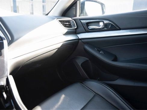 Used 2023 Nissan Maxima SV w/ Floor Mat Group image 14