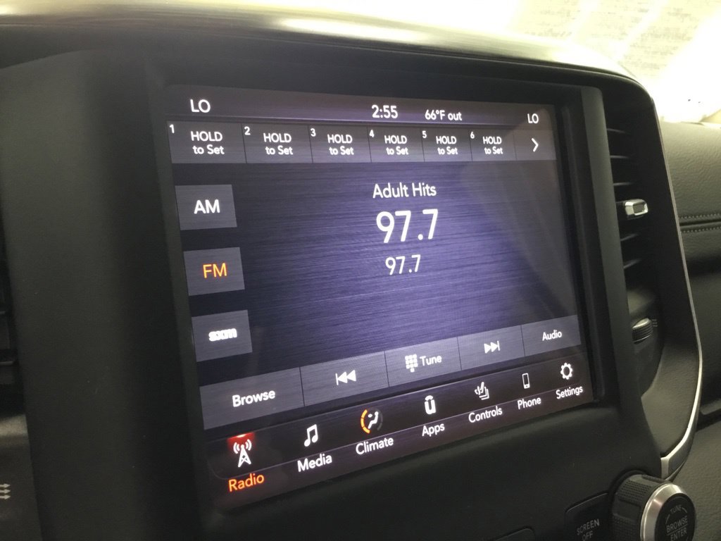 Used 2020 RAM 2500 Laramie AWD/4WD image 12