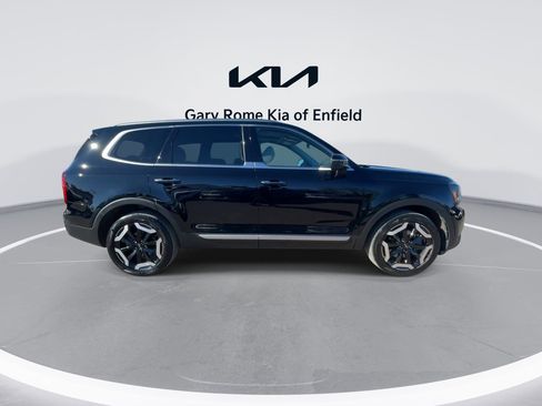 Certified 2023 Kia Telluride S w/ S Sunroof Package image 9