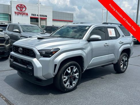 Used 2025 Toyota 4Runner TRD Sport AWD/4WD image 1