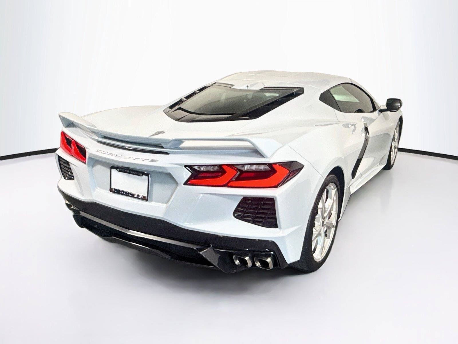 Used 2021 Chevrolet Corvette Stingray Preferred Cpe w/ Z51 Performance Package RWD image 5