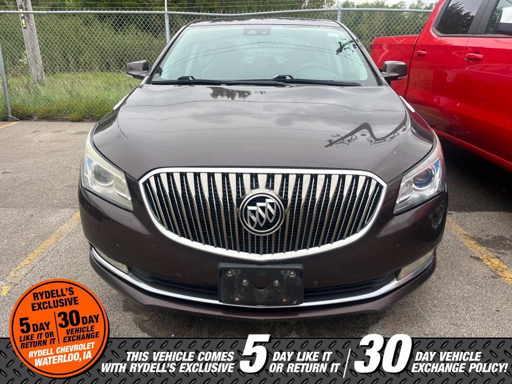 Used 2015 Buick LaCrosse Leather w/ Experience Buick Package FWD image 2