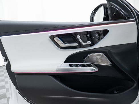 Certified 2025 Mercedes-Benz E 53 AMG e 4MATIC Sedan image 11