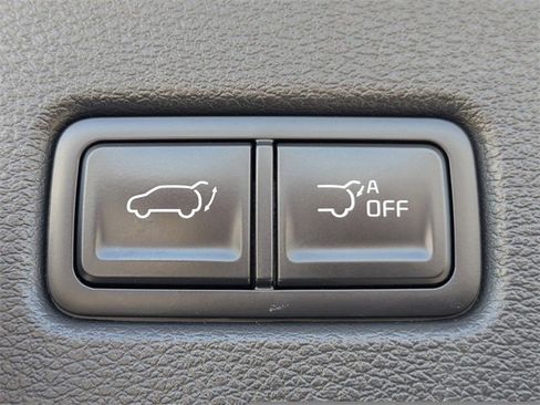 Certified 2025 Kia Telluride S image 15