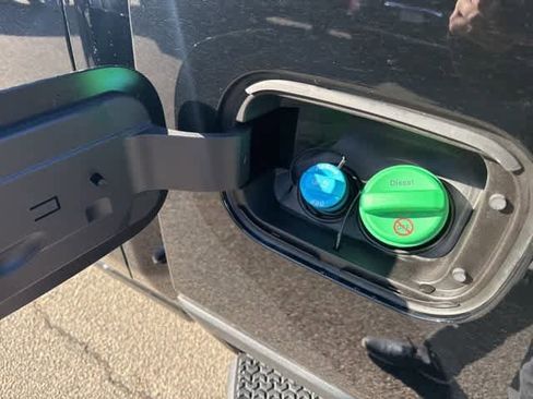 New 2026 GMC Sierra 2500 AT4 w/ AT4 Premium Plus Package image 12