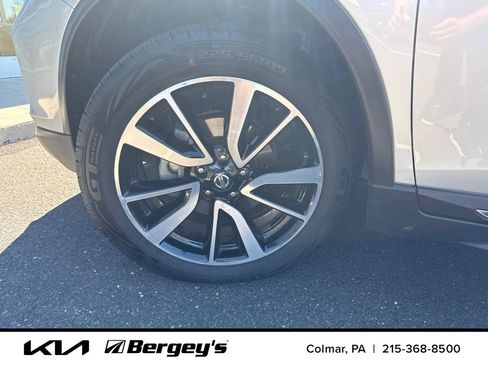 Used 2020 Nissan Rogue SL AWD/4WD image 8