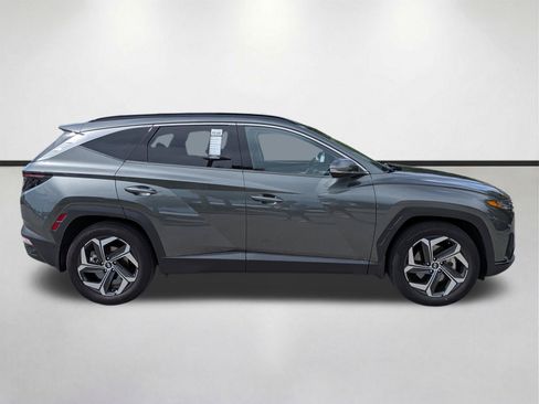 Used 2022 Hyundai Tucson Limited FWD image 3