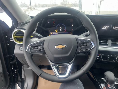 New 2026 Chevrolet Trax LT w/ Driver Confidence Package image 13