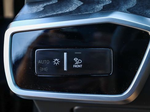 New 2025 Audi A6 Premium Plus image 31