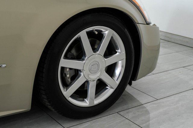 Used 2006 Cadillac XLR RWD image 63