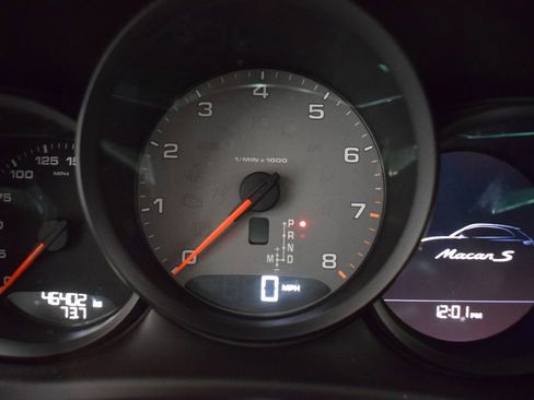 Used 2018 Porsche Macan S image 35