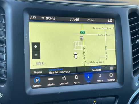 Certified 2023 Jeep Cherokee Altitude Lux AWD/4WD image 19