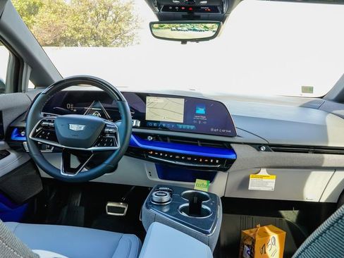 New 2026 Cadillac Optiq Sport 1 w/ LPO, Floor Liner Package image 12