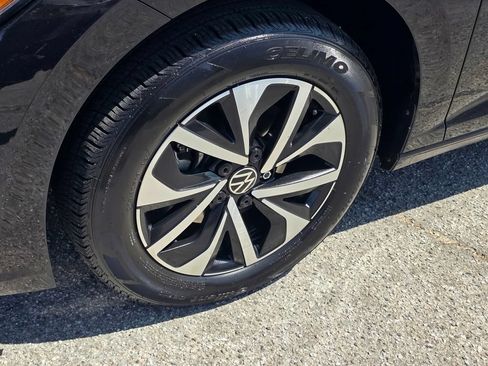 Used 2024 Volkswagen Jetta S FWD image 11