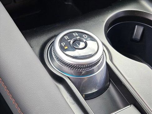 Used 2025 Ford Explorer Active image 12