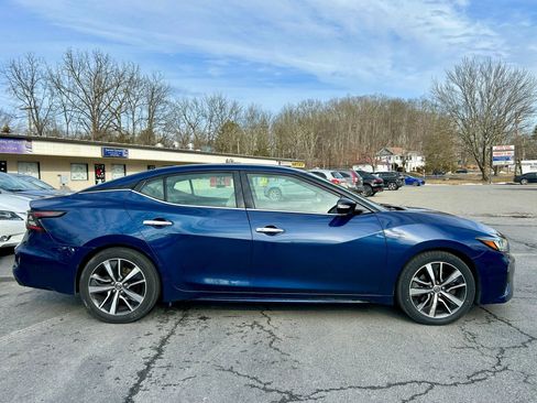 Used 2020 Nissan Maxima 3.5 SV w/ Floor Mat Group image 9