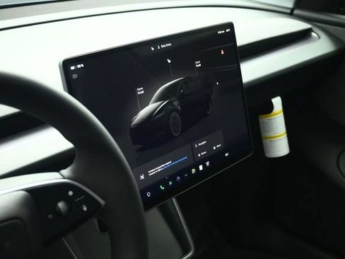 Used 2026 Tesla Model Y 2WD image 52