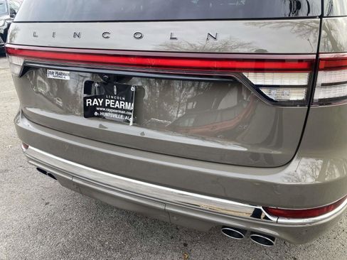 New 2025 Lincoln Aviator Black Label image 4