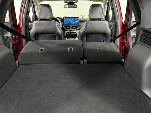 Used 2023 Ford Escape Platinum AWD/4WD image 21