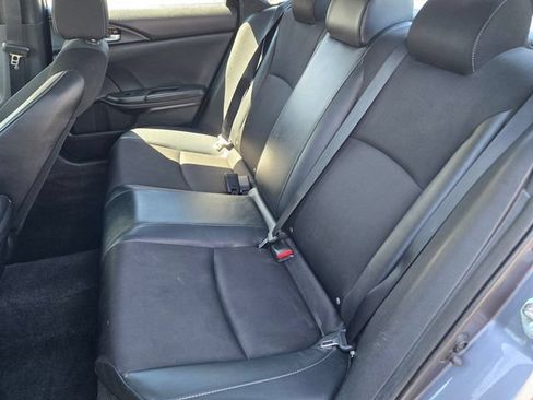 Used 2020 Honda Civic Sport image 10