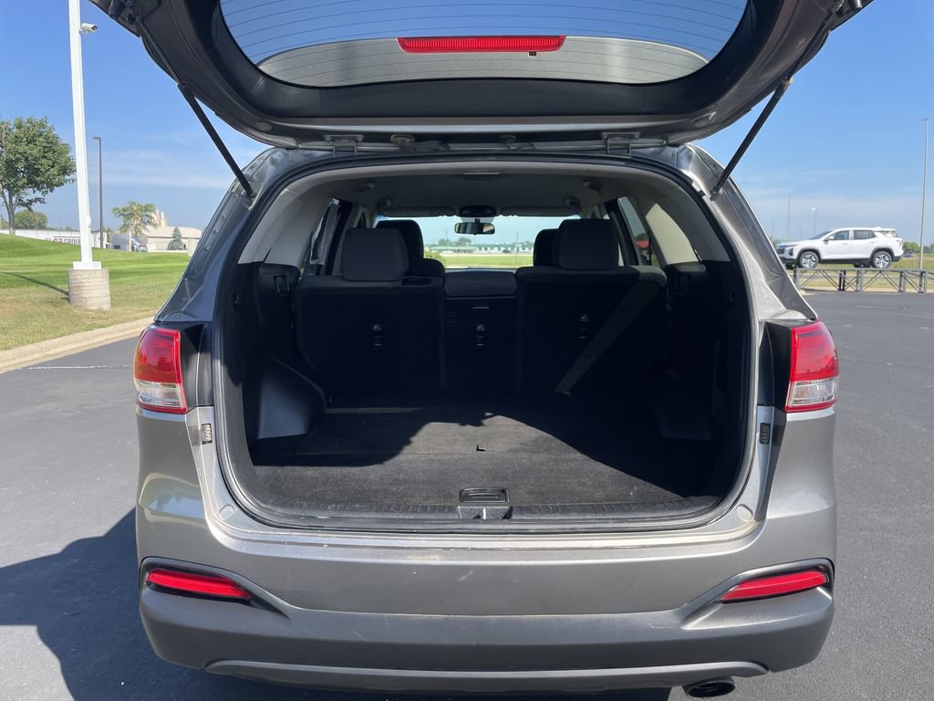 Used 2017 Kia Sorento AWD image 22