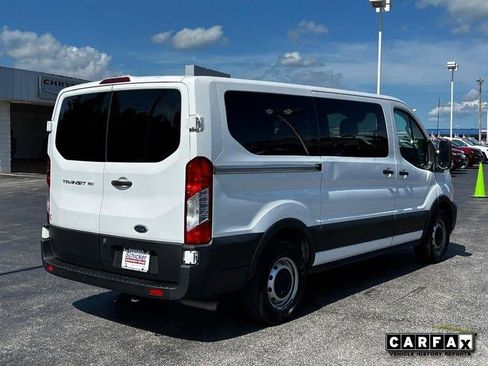Used 2020 Ford Transit 150 XL image 3