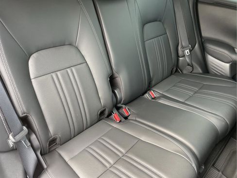Certified 2025 Honda HR-V EX-L image 18