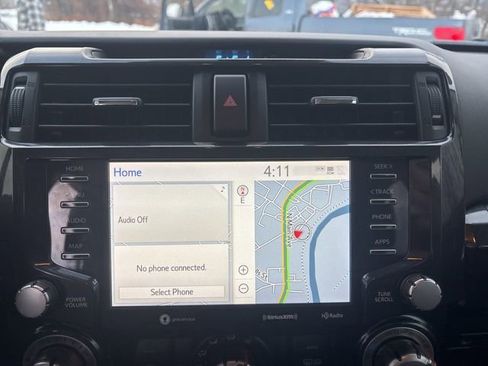 Certified 2022 Toyota 4Runner TRD Off-Road Premium image 30