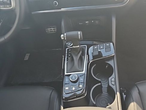 New 2025 Kia Sportage X-Pro image 9