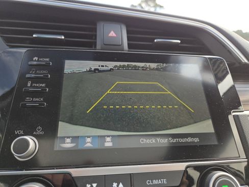 Certified 2019 Honda Civic EX image 11