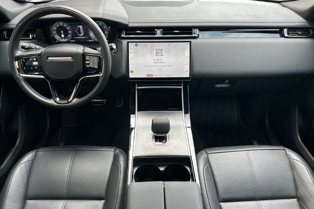 Certified 2026 Land Rover Range Rover Velar Dynamic SE AWD/4WD image 12