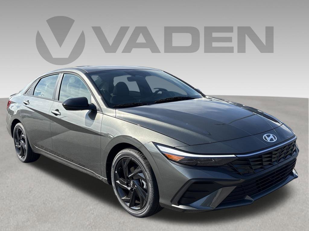 New 2026 Hyundai Elantra SEL Sport FWD image 5
