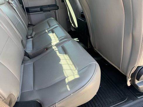 Used 2019 Ford F250 XL w/ Power Equipment Group AWD/4WD image 23